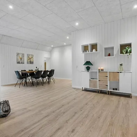3 Bedroom Cozy In *