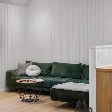 3 Bedroom Cozy In *
